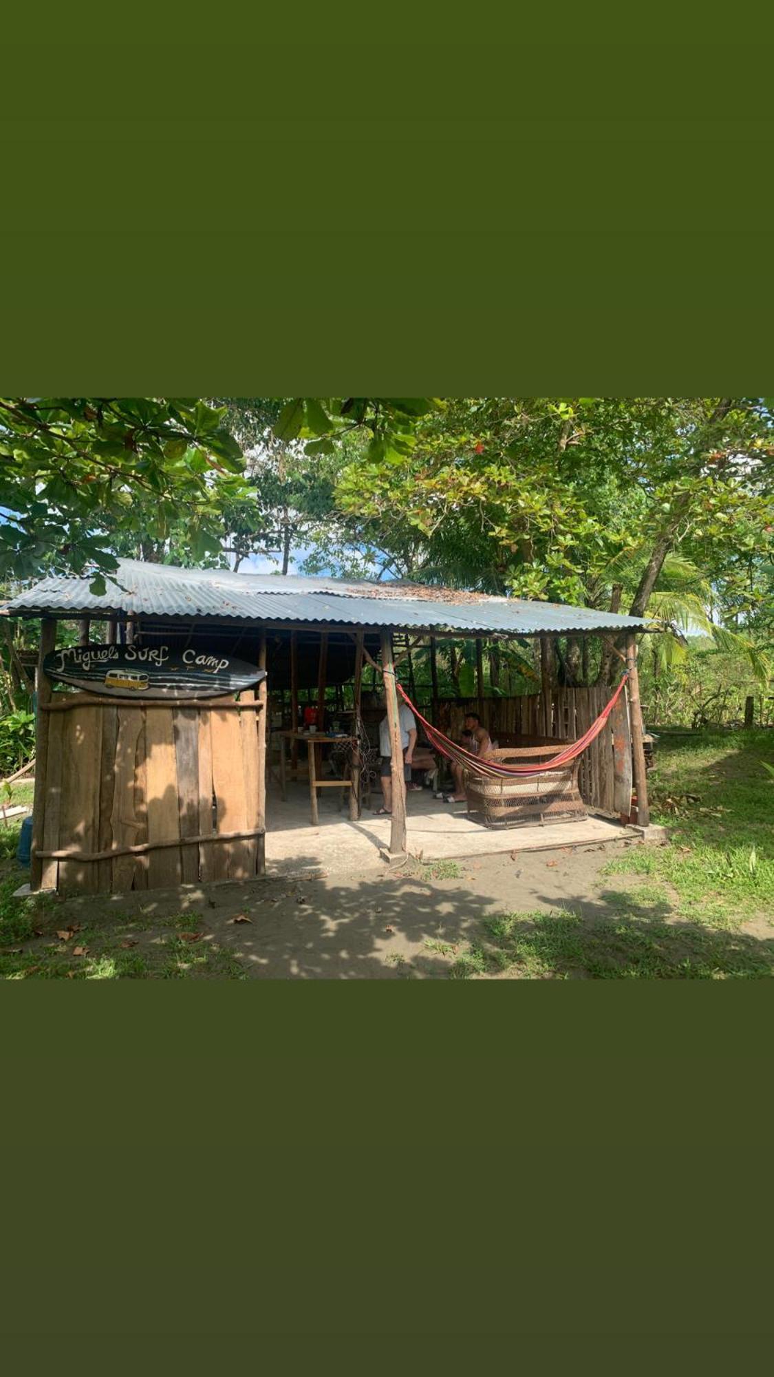 奎波斯城 米格尔冲浪营地旅馆酒店 外观 照片